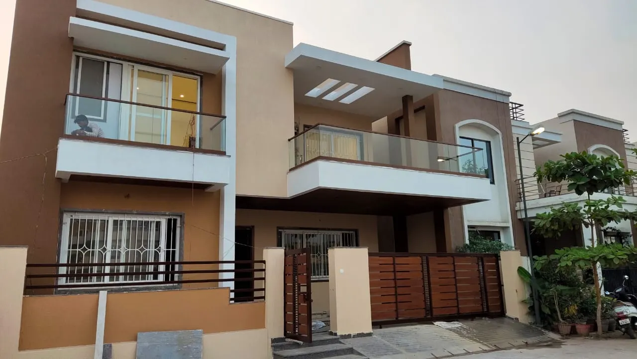 Aluminium & SS Glass Manufacturer in Chhattisgarh